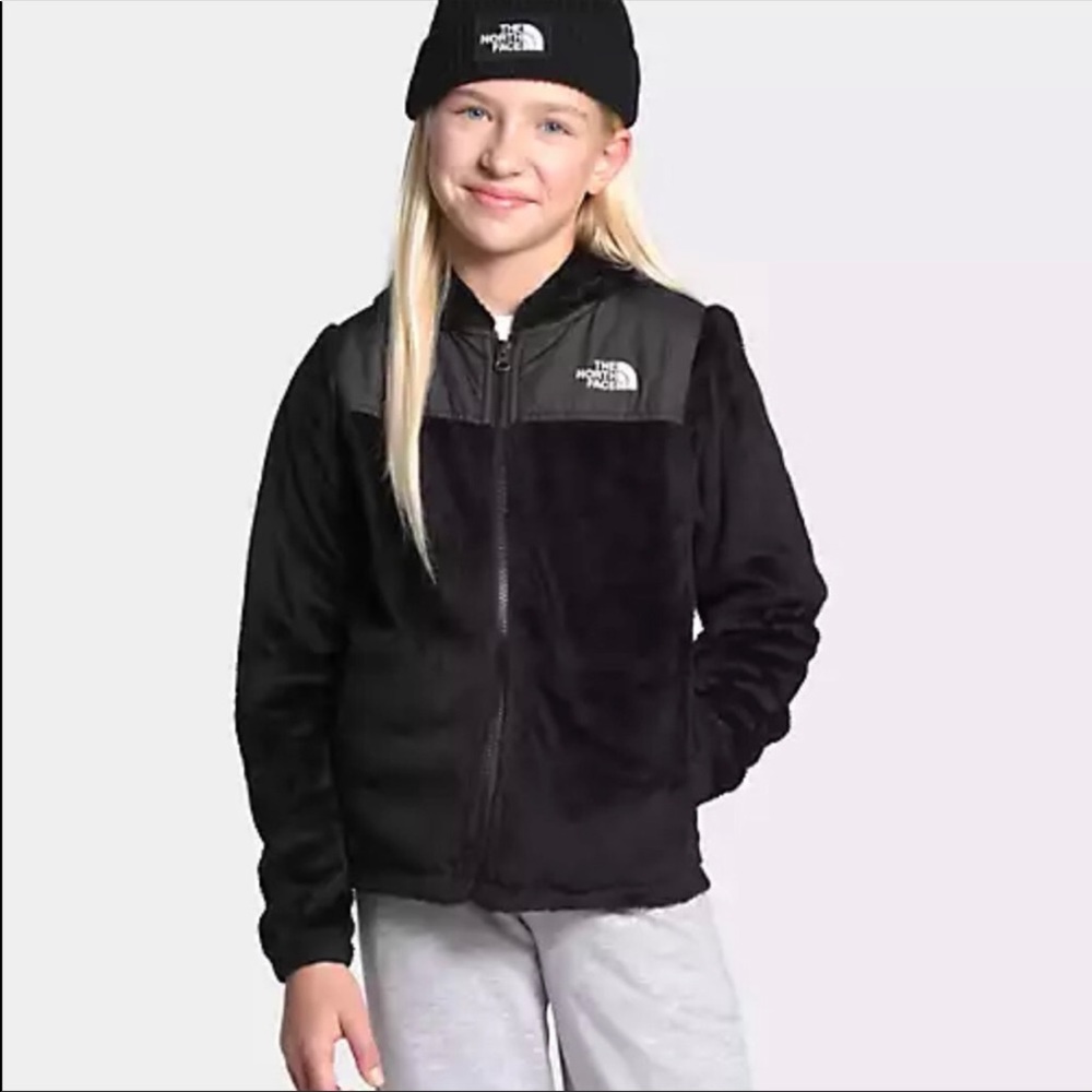 The North Face girl Oso Hoodie